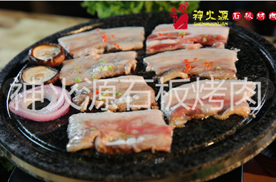 将天然石材优势放至最大 神火源塑造健康烤肉|天然|石材-环保-川北在线-川北全搜索